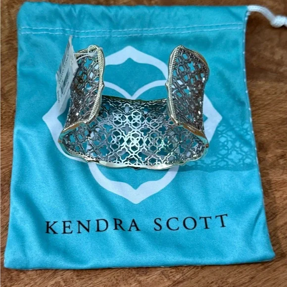 Kendra Scott Silver Intricate Candice silver and gold Cuff Bracelet one size NWT - Picture 9 of 10
